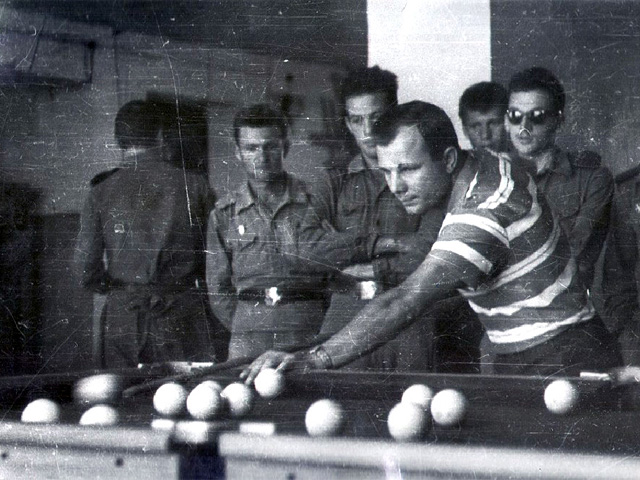   -           1965 
