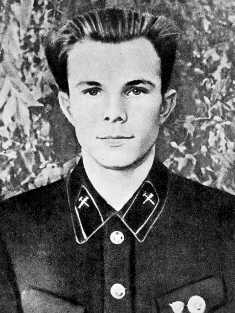       1952 
